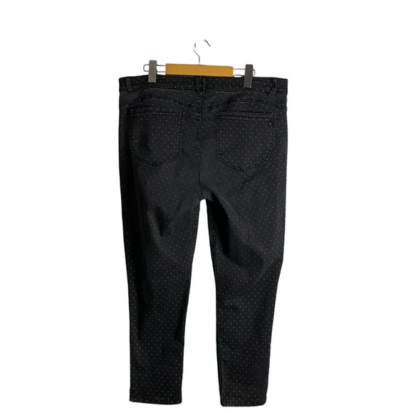 Democracy Women's Black Polka Dot Crop Denim Jeans - Picture 9 of 9